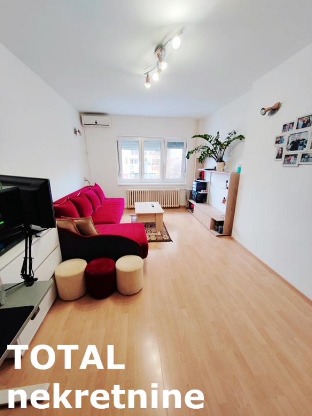 1 Jednosoban stan NOVI SAD, 89610€