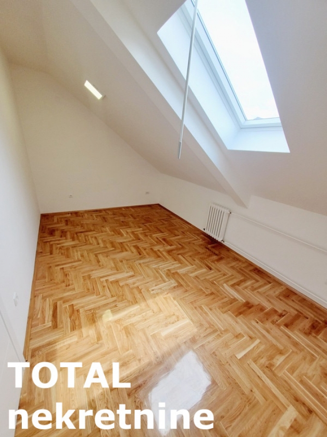 3. 5 Troiposoban stan NOVI SAD, 218360€