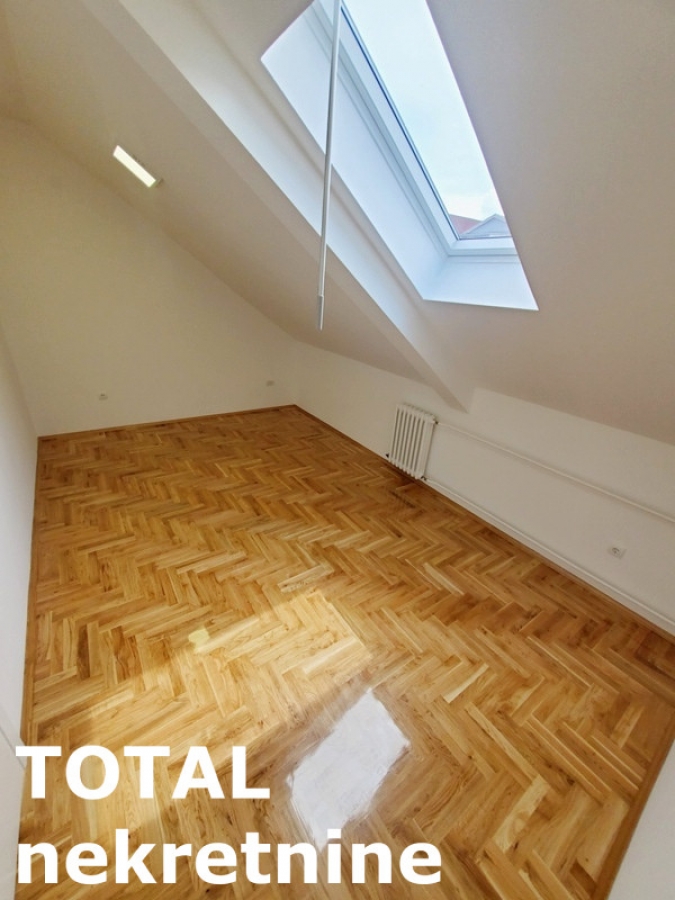 3. 5 Troiposoban stan NOVI SAD, 218360€