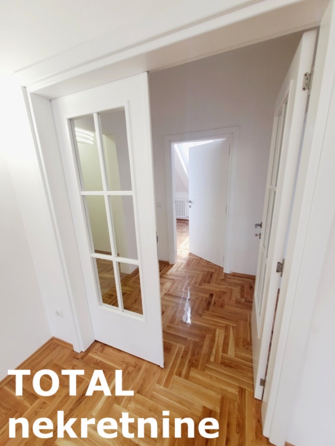 3. 5 Troiposoban stan NOVI SAD, 218360€