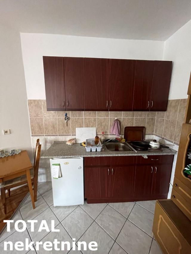 1 Jednosoban stan NOVI SAD, 71400€