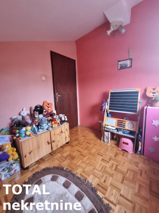 1. 5 Jednoiposoban stan NOVI SAD, 61800€