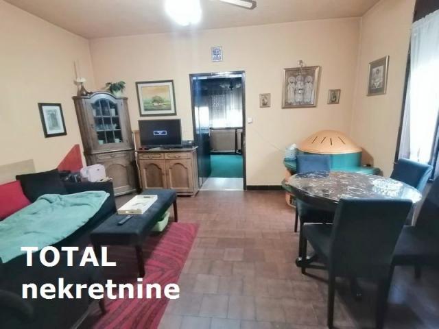 KUćA NOVI SAD, 185400€