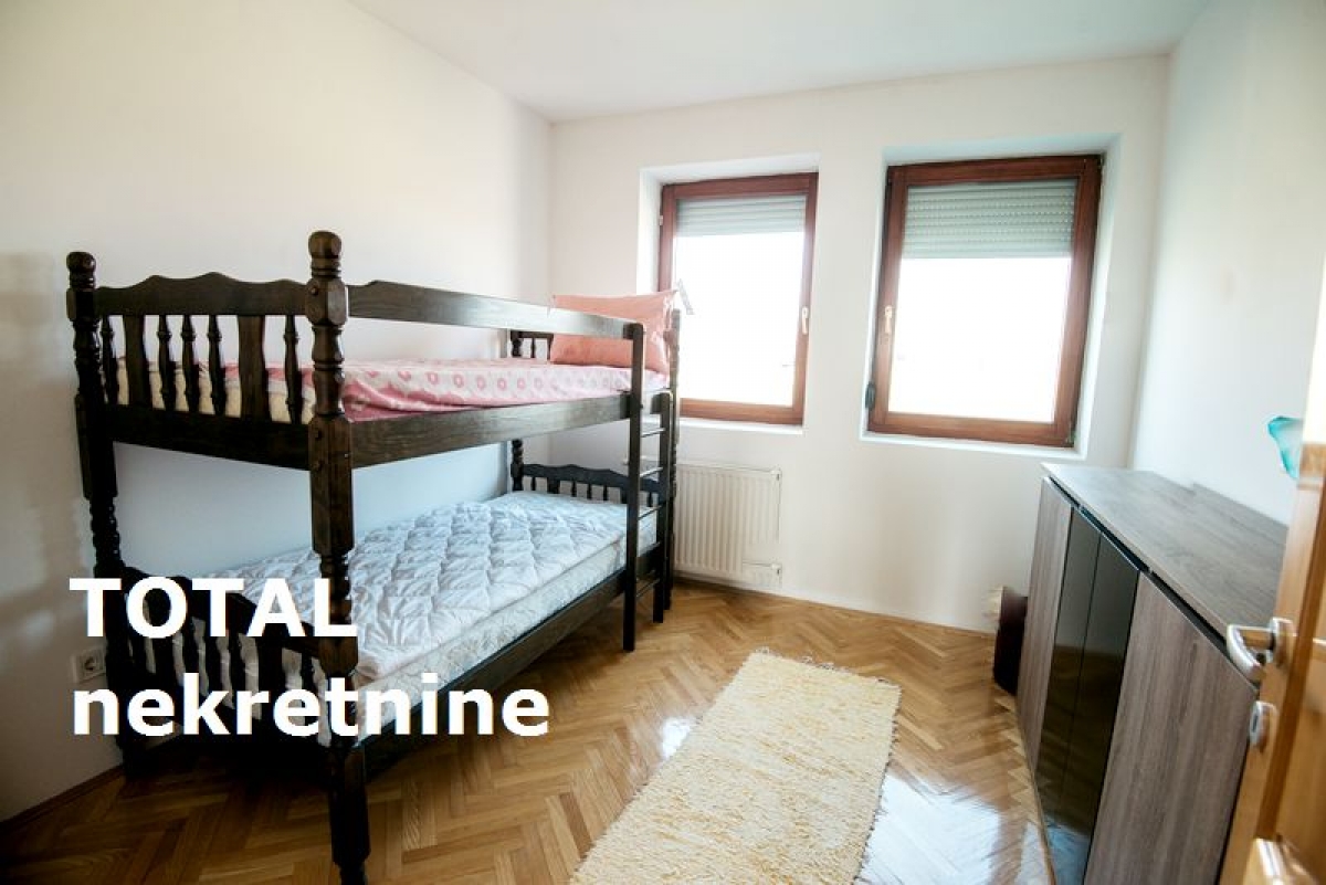 KUćA PETROVARADIN, 370800€