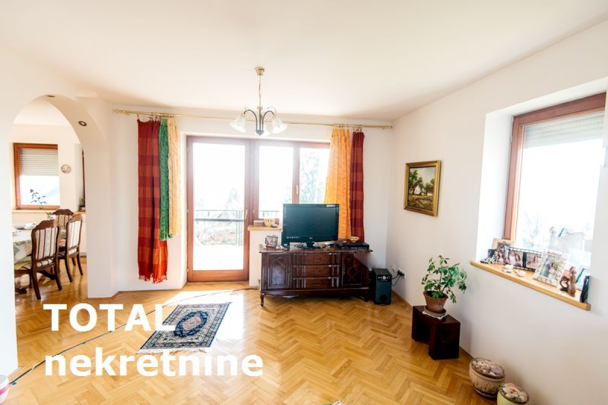 KUćA PETROVARADIN, 370800€