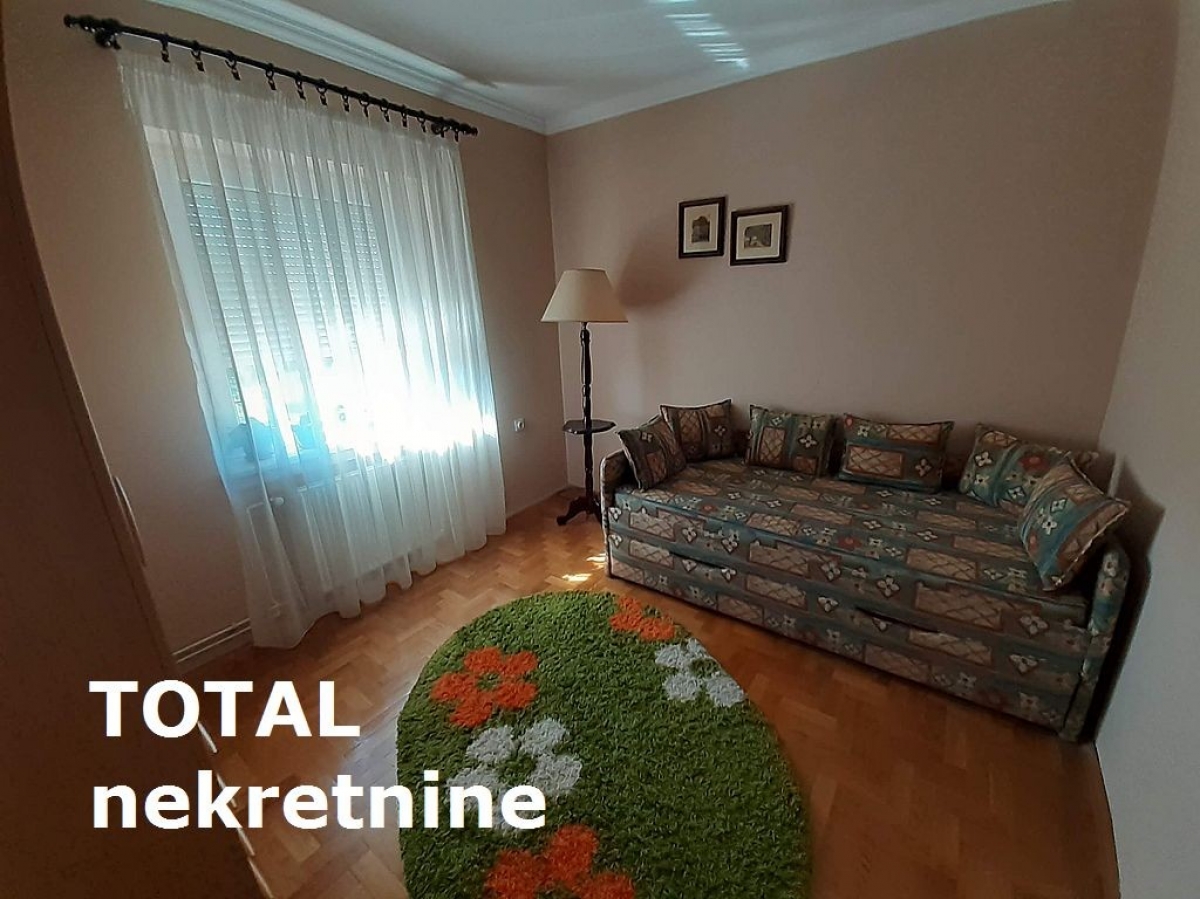 KUćA VETERNIK, 329600€