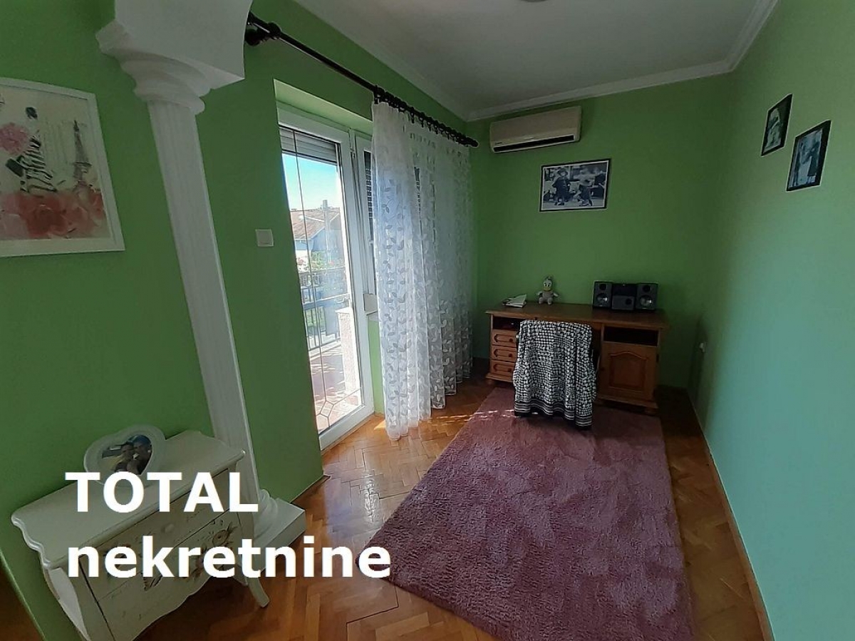 KUćA VETERNIK, 329600€