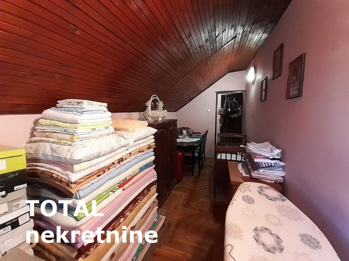 KUćA VETERNIK, 329600€