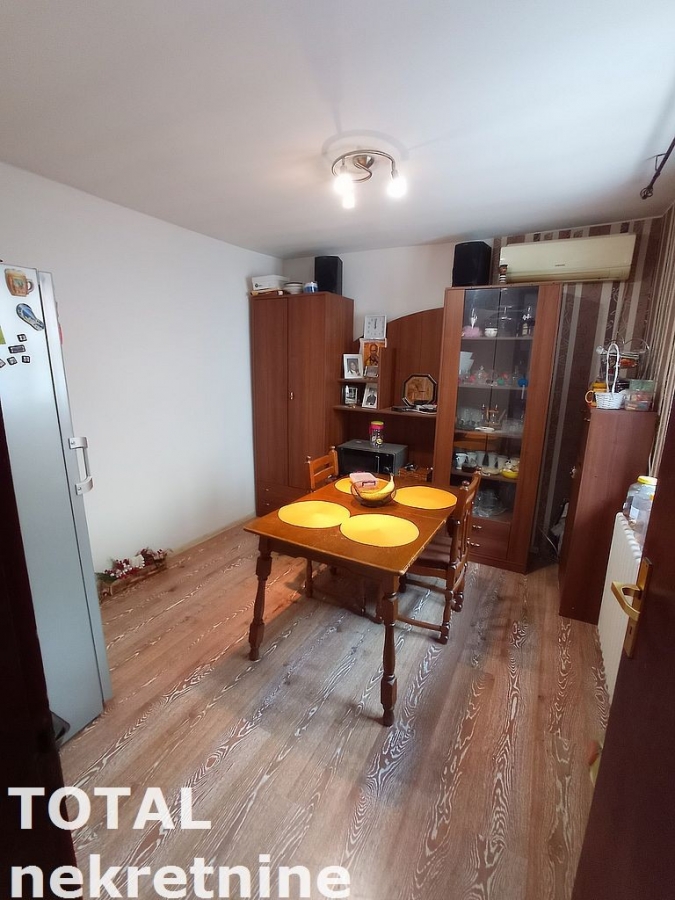 KUćA NOVI SAD, 185400€