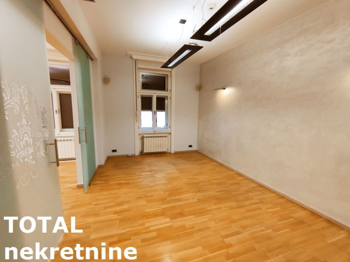 LOKAL NOVI SAD, 1250000€