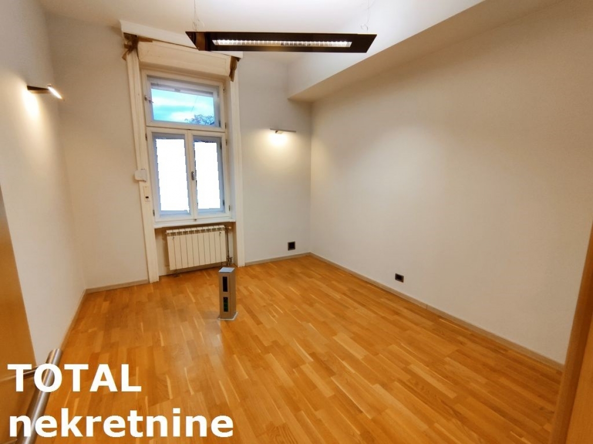 LOKAL NOVI SAD, 1250000€