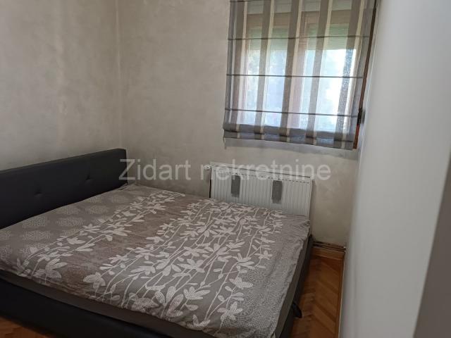 Lux stan, Zemun. Gornji Grad, 60m2+15m2