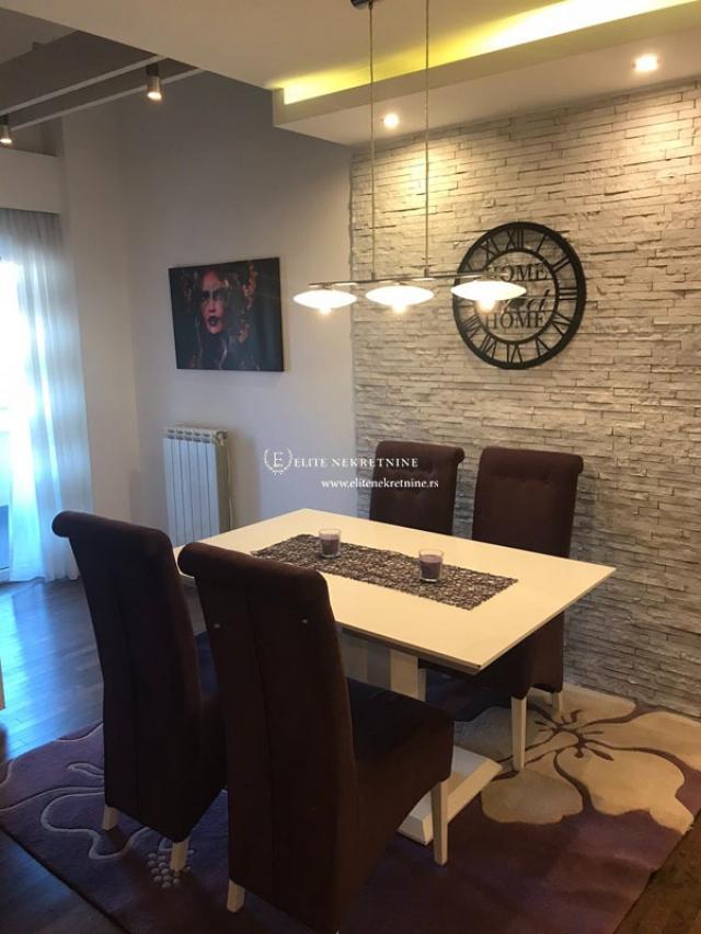 Cetvorosoban lux stan duplex, garaza, novogradnja