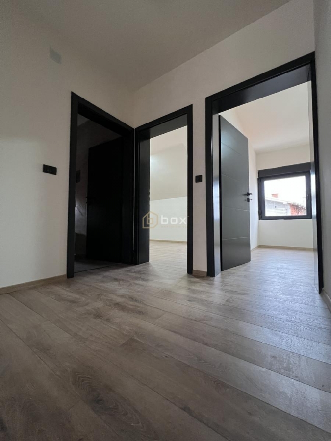 Troiposoban stan, 96m2, Beverly Hills