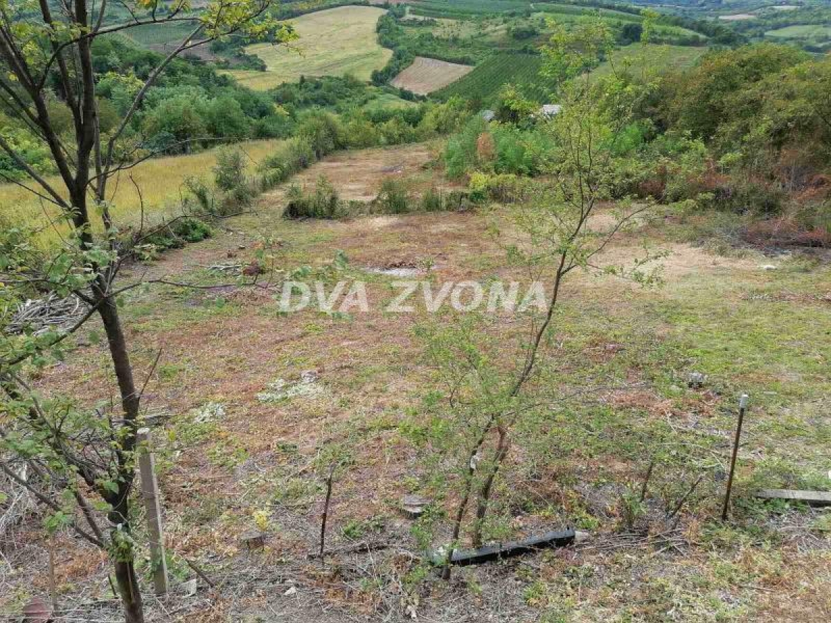 BANSTOL, VEOMA ATRAKTIVNA PARCELA OD 4. 200 m2