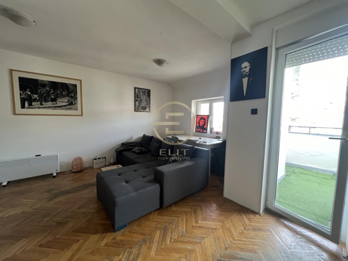 Četvorosoban Duplex 96m2 + 10m2 terasa, Povoljno!