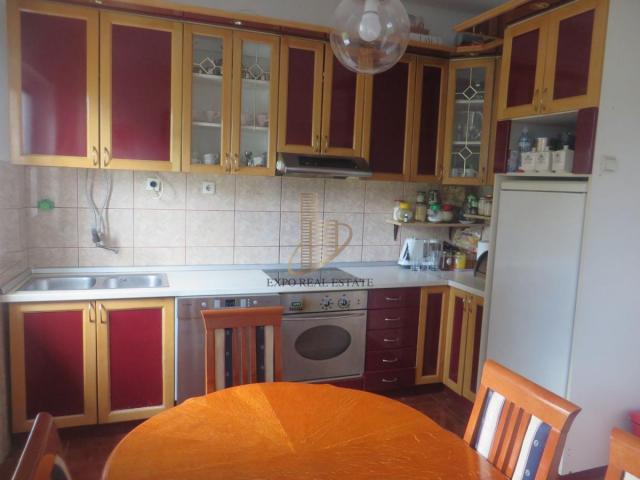 Prodaja 3, 0 stana od 78m2 - Banovina - Centar