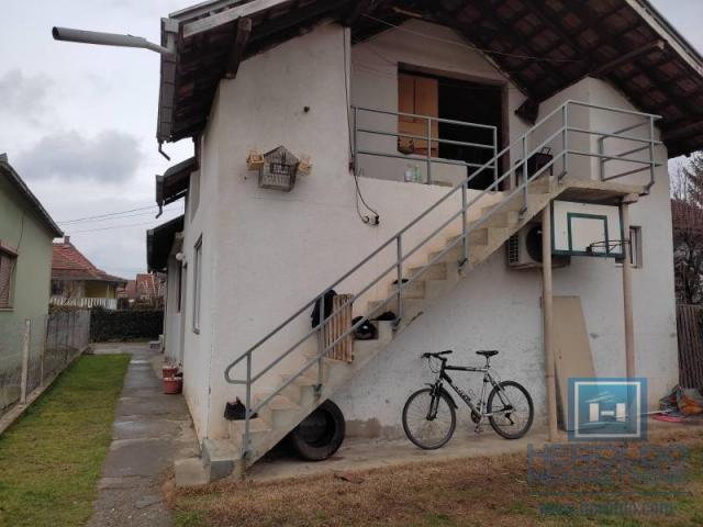 A one-story house that can be moved into