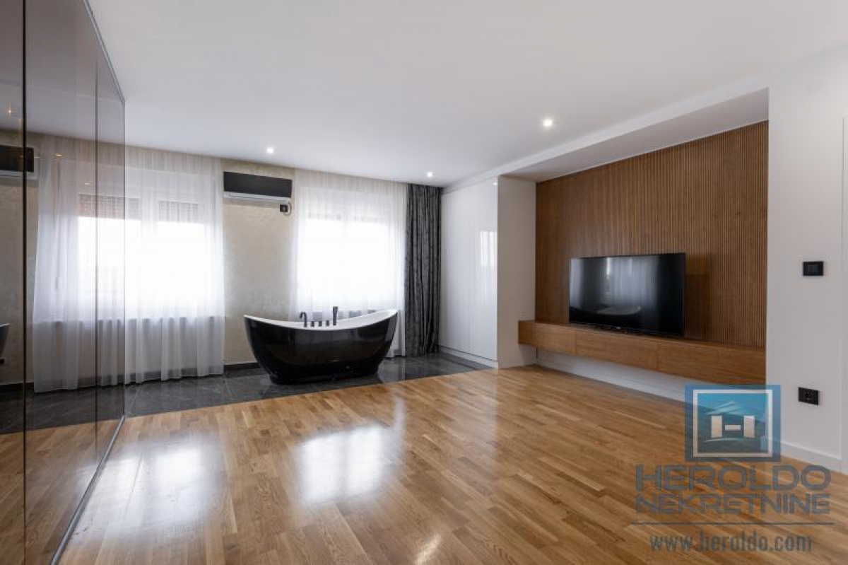 Unique luxury penthouse, Jagodina