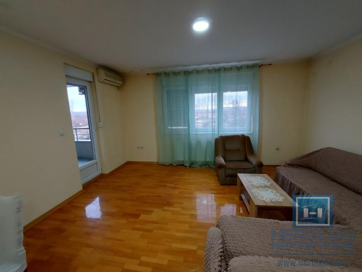 Move-in two-room apartment, Vašarište