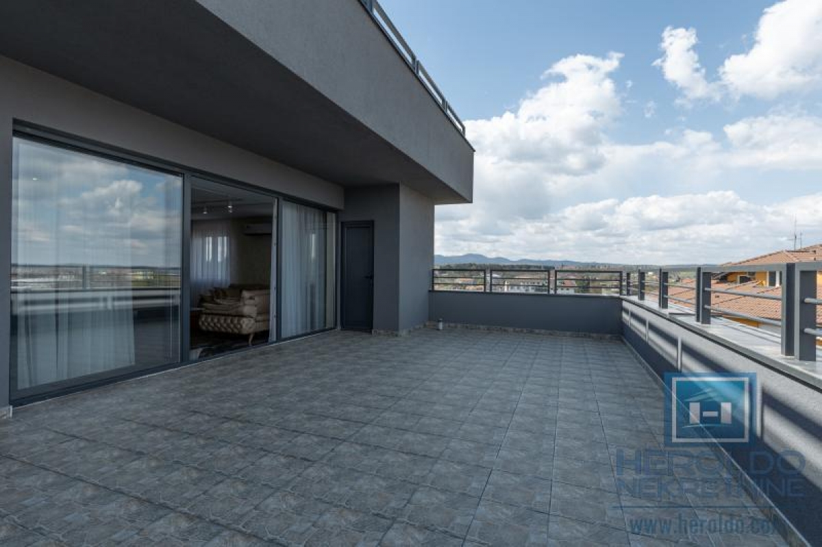 Unique luxury penthouse, Jagodina