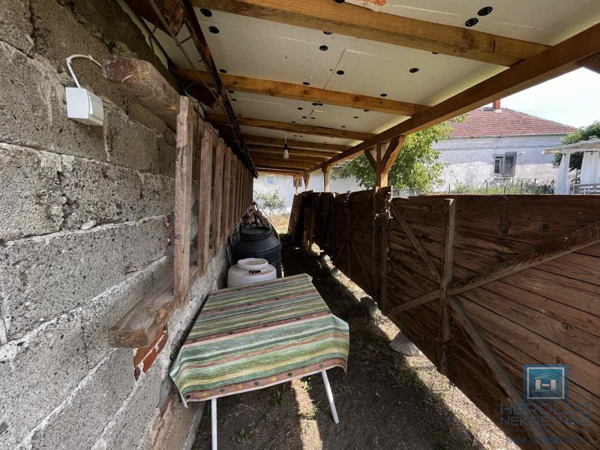 Ground floor cottage with a large plot