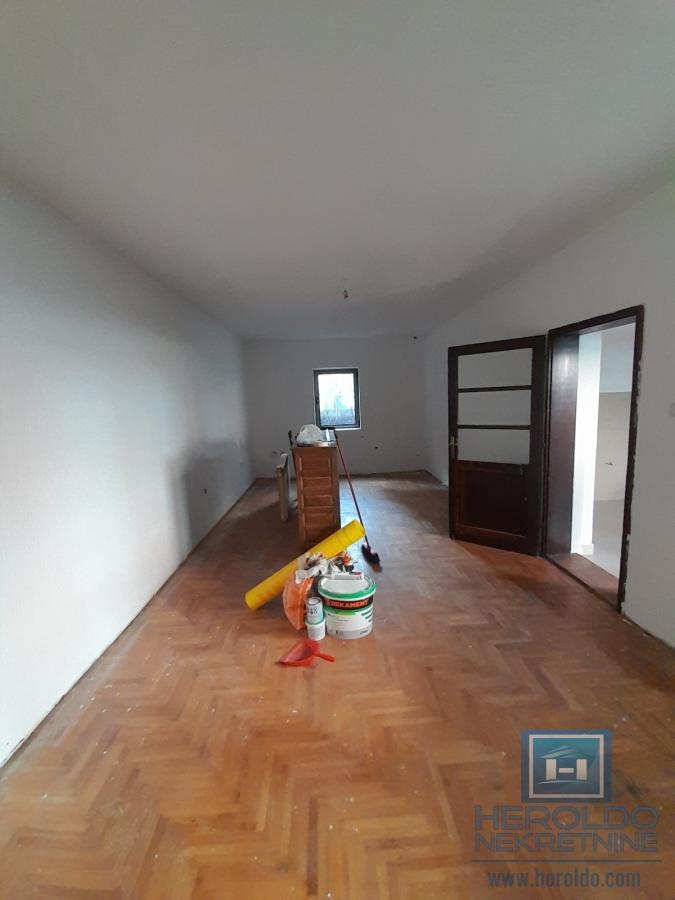 One-story house for sale in Ćuprija