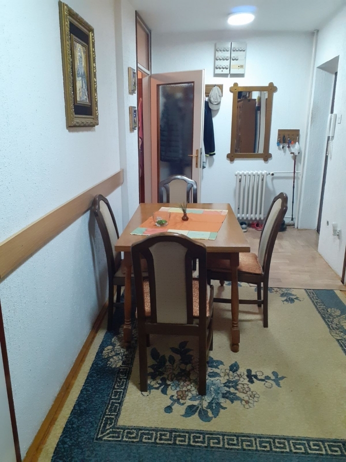 PETROVARADIN, 75 m2, 139200€