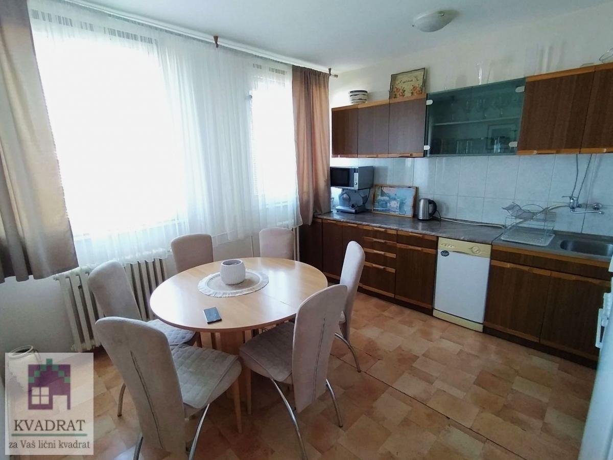 Dvosoban stan 55 m², IV sprat, Obrenovac, naselje Sunce – 78 000 €