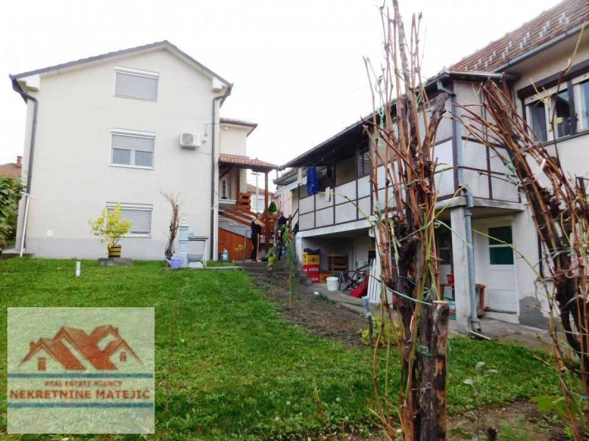 KUĆA 160M2 NOVOGRADNJA+5, 4 ARA PLACA-BRESNICA --150. 000 E