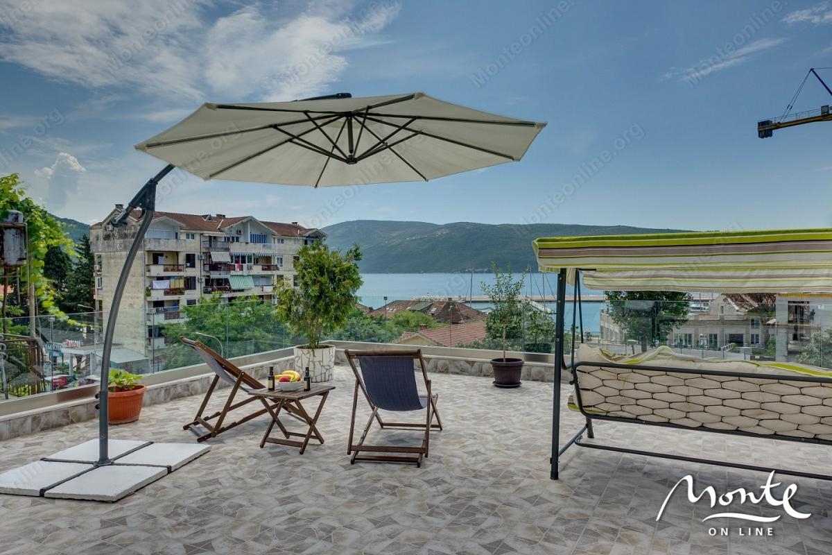 APART-HOTEL 100 METARA OD MORA U MELINI, HERCEG NOVI