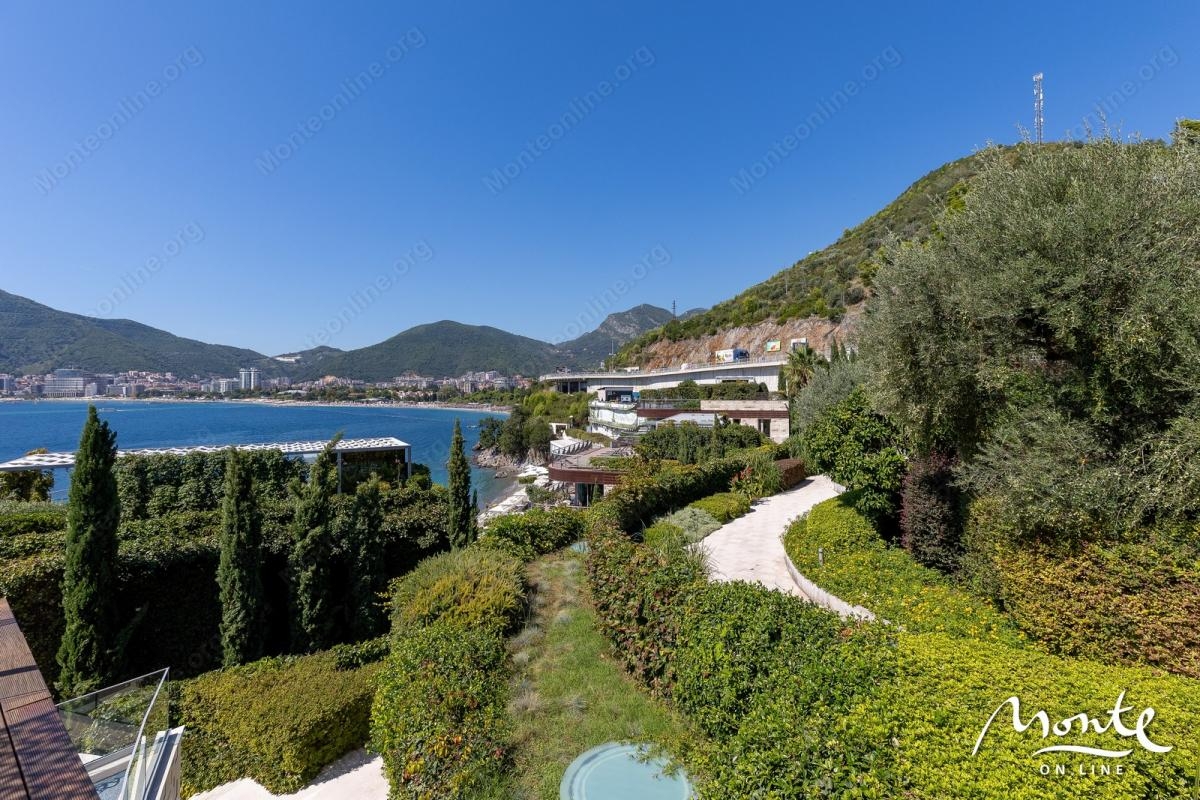 JEDNOSOBAN STAN U DUKLEY GARDENS SA PANORAMSKIM POGLEDOM