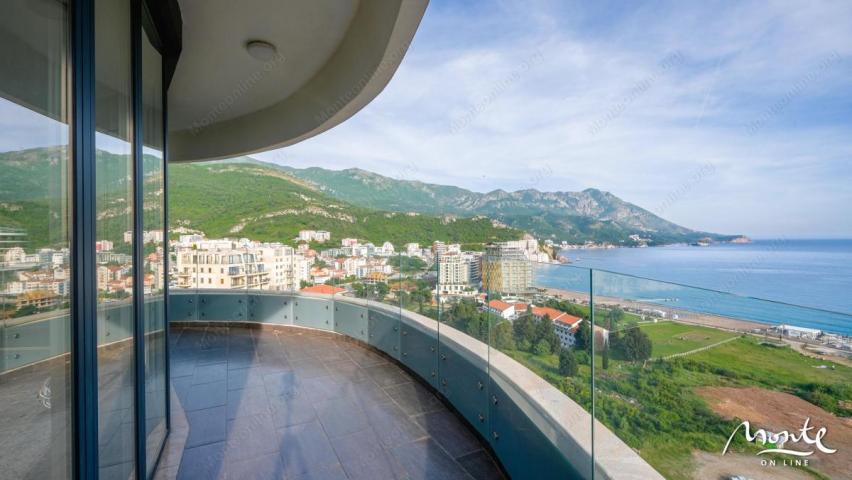 STAN SA 2 SPAVAĆE SOBE I PANORAMSKIM POGLEDOM U NOVOM KOMPLEKSU, BEČIĆI