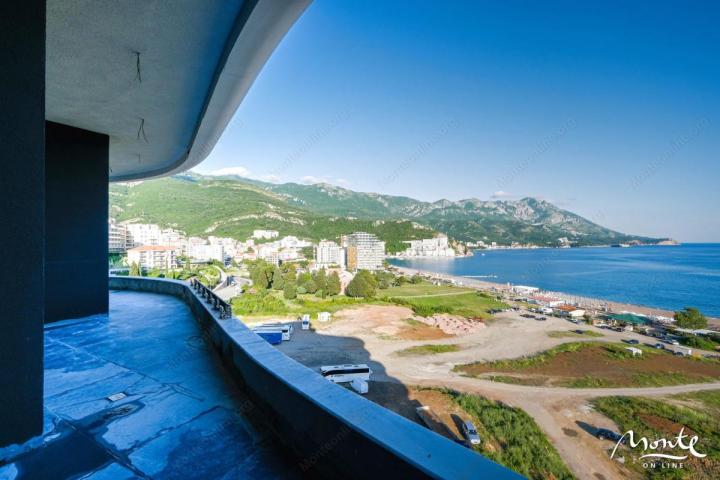 Penthausi u novom, luksuznom kompleksu sa vlastitom plažom u Bečićima