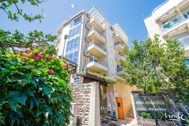 Luksuzan apartman pored hotela Avala 100 m od Starog grada