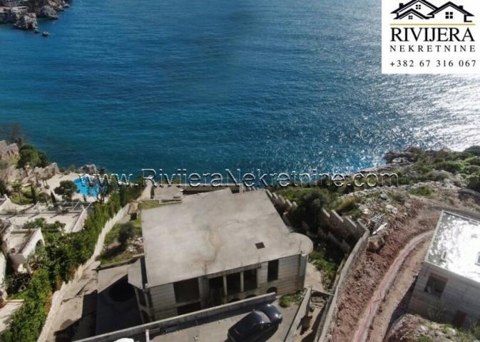 Prime location waterfront Villa in the under-construction Milocer Budva