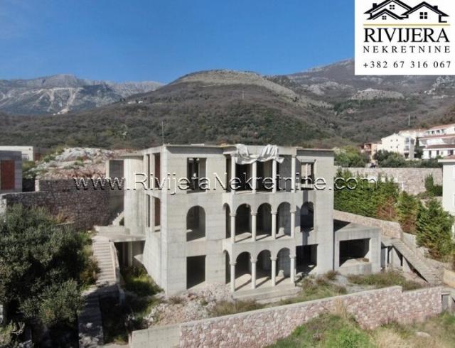 Prime location waterfront Villa in the under-construction Milocer Budva