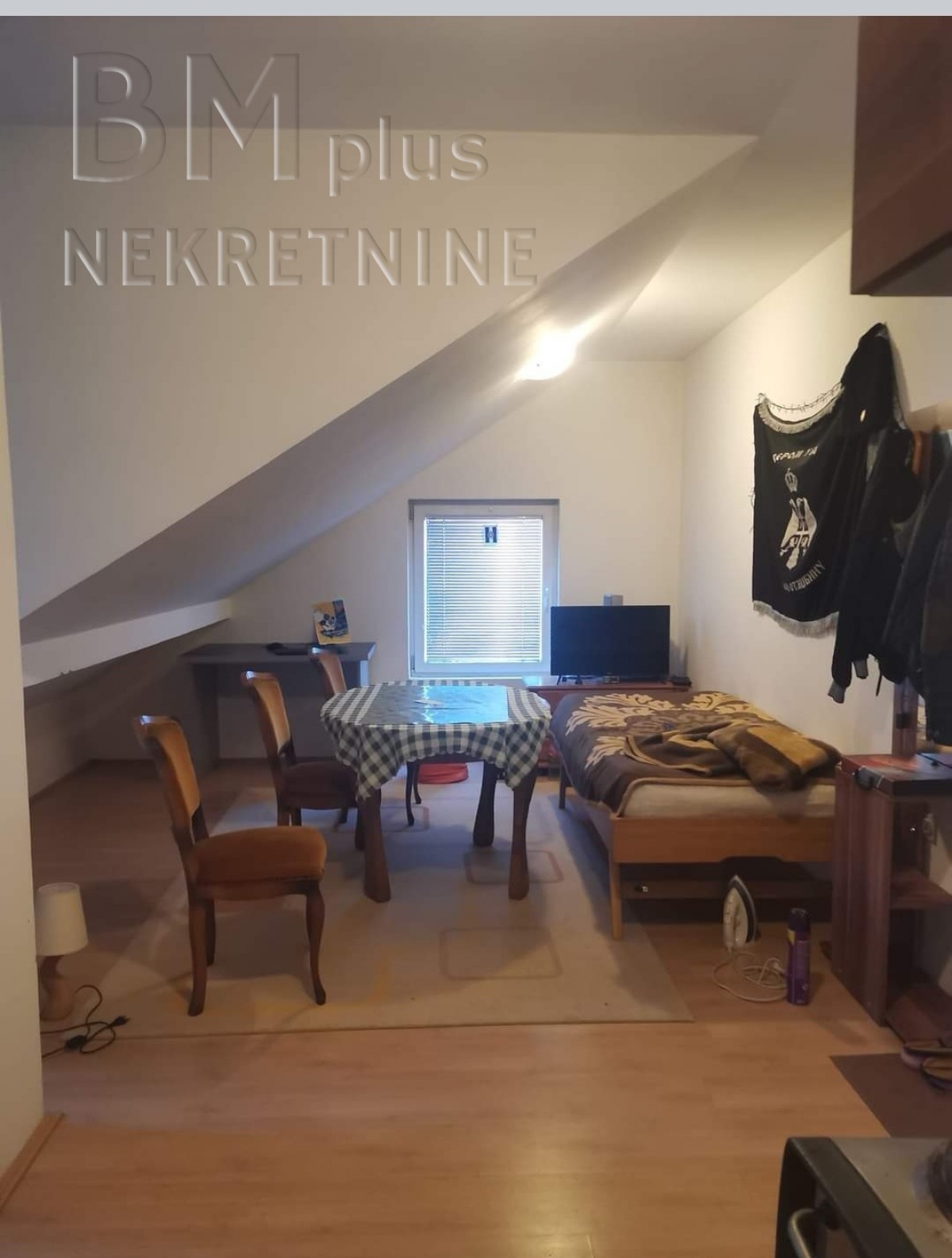 Jednoiposoban stan 34 m2, Beverli Hils