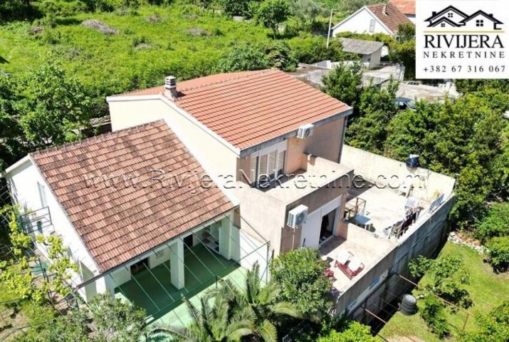 For sale House in Prčanj Kotor