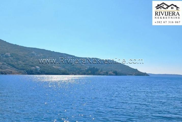 Urbanized plots for sale near sea in Rose peninsula Lustica