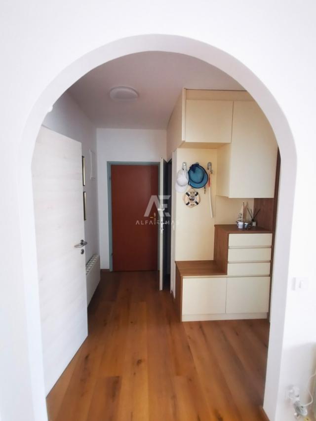 Malinska, apartman sa pogledom na more! ID 581 