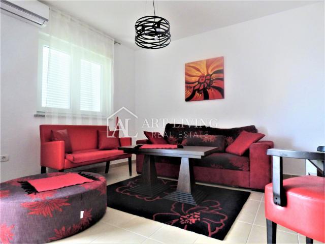 Umag-surroundings, Crvei Vrh House 250 m from the sea with sea view