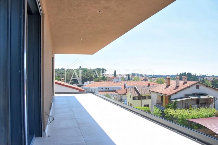 Porec, Luxus-Penthouse in einem Neubau 500 m vom Meer entfernt