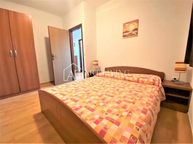 Umag -okolica, apartmanska vila 150m od mora