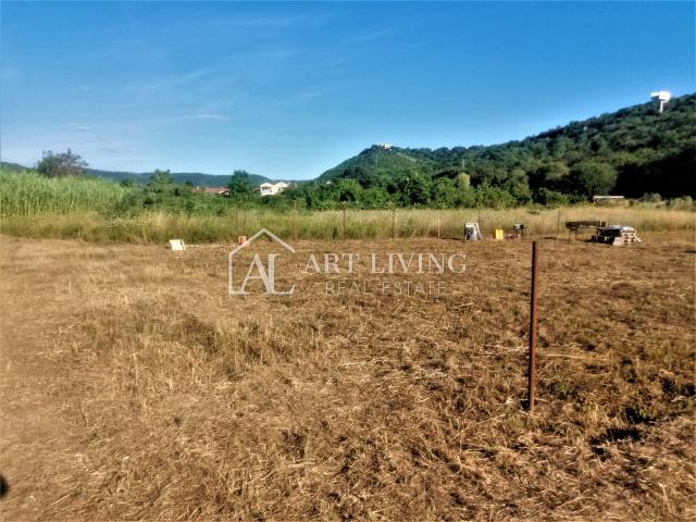 Buje-surroundings, beautiful agricultural land 5100 m2