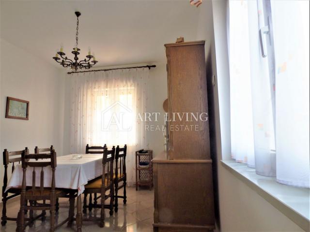 Umag, Apartment 151 m2 on the 1st floor of a house 500 m from the sea