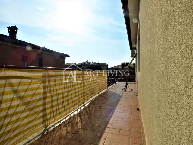 Umag, Apartment 151 m2 on the 1st floor of a house 500 m from the sea