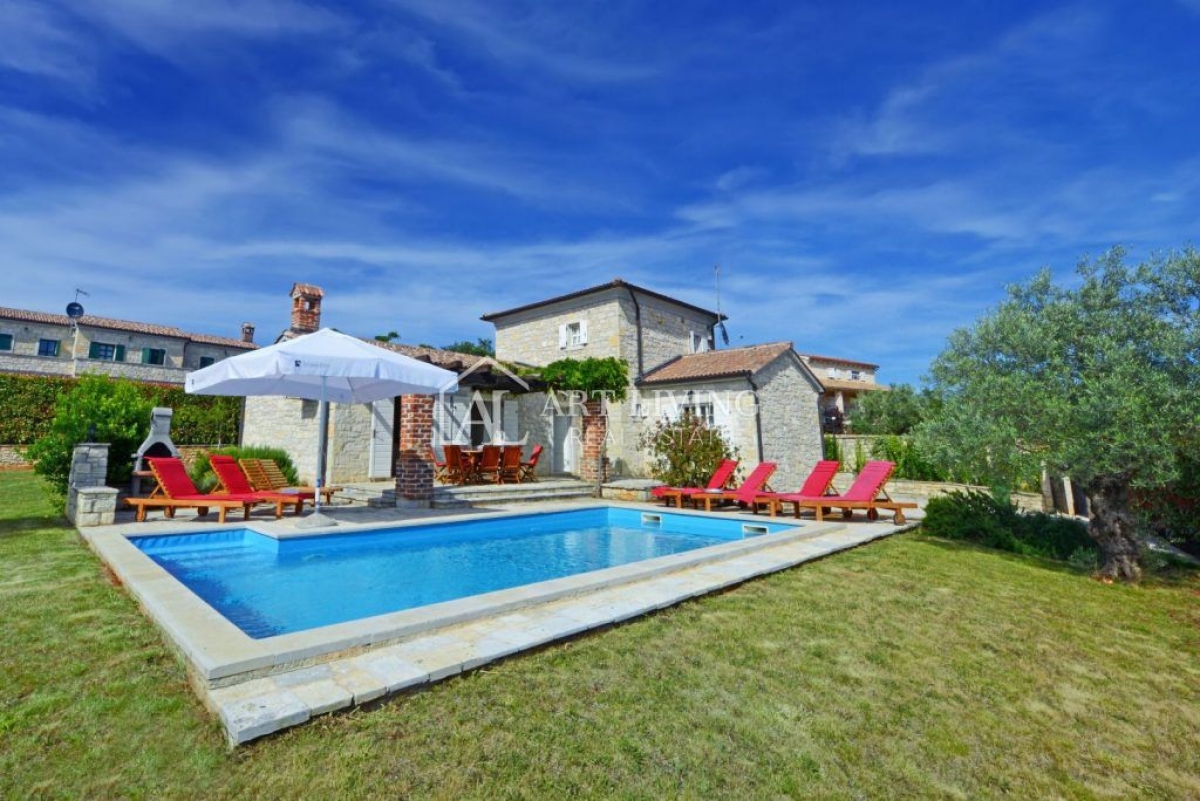 Poreč-Umgebung, Luxusvilla aus Stein im rustikalen Stil mit Swimmingpool