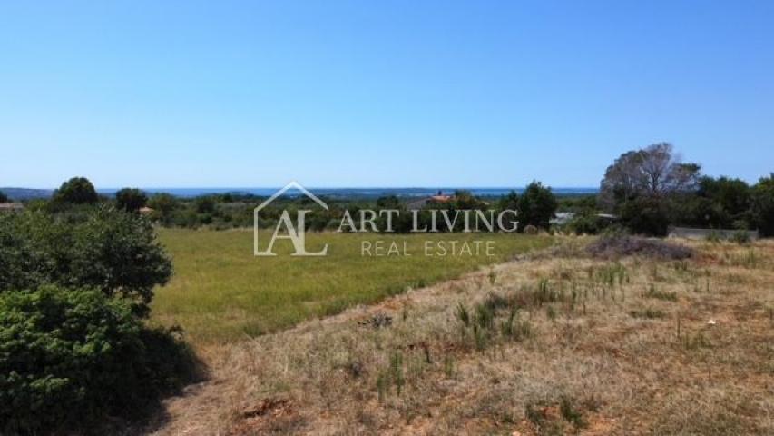 Vodnjan - surroundings, attractive building plot with sea view