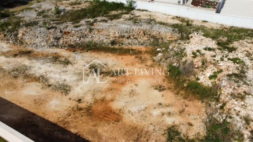 Savičenta - Umgebung, schönes Baugrundstück in einer ruhigen Siedlung